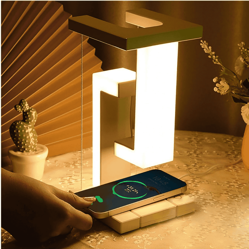 LumiCharge Duo Luminária com Carregador por Indução